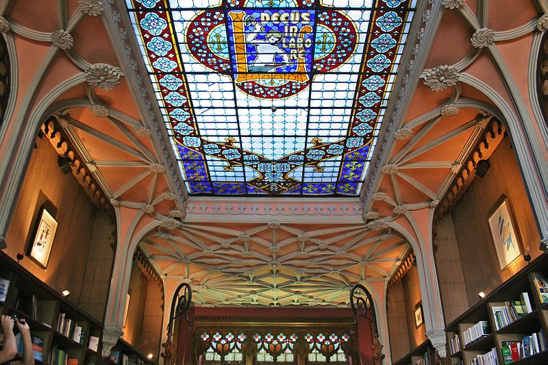 livraria lello e irmão wikimedia (2)