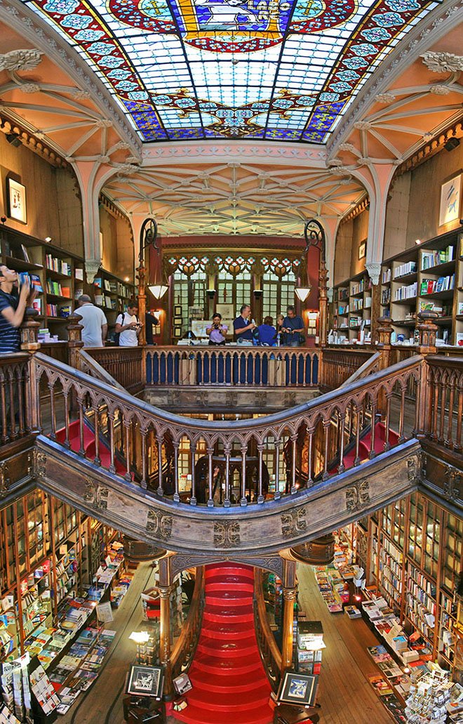 livraria lello e irmão wikimedia (5)