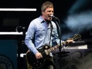 Noel Gallagher Gibson Oasis Live 2025